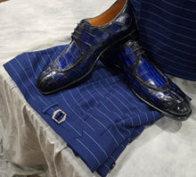 Load image into Gallery viewer, Blue One Button Horizontal Pinstripe