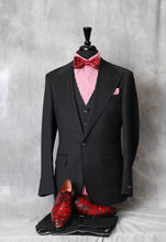 Load image into Gallery viewer, Black One Button Suit