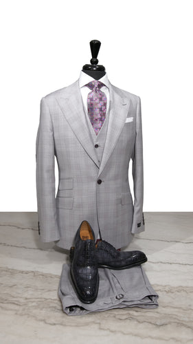 Light Gray with Lavender Check Design